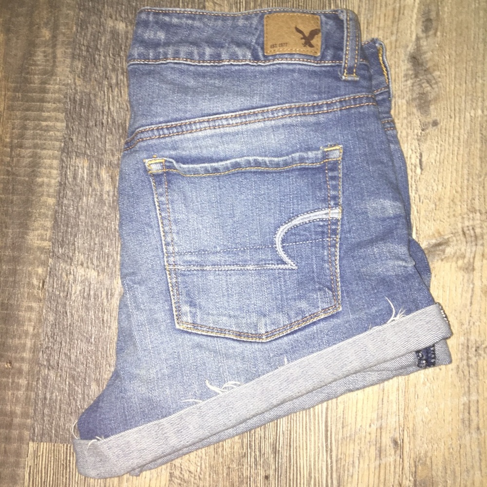 American Eagle Mid Rise Shorts